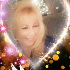 Meet your Posher, Deb